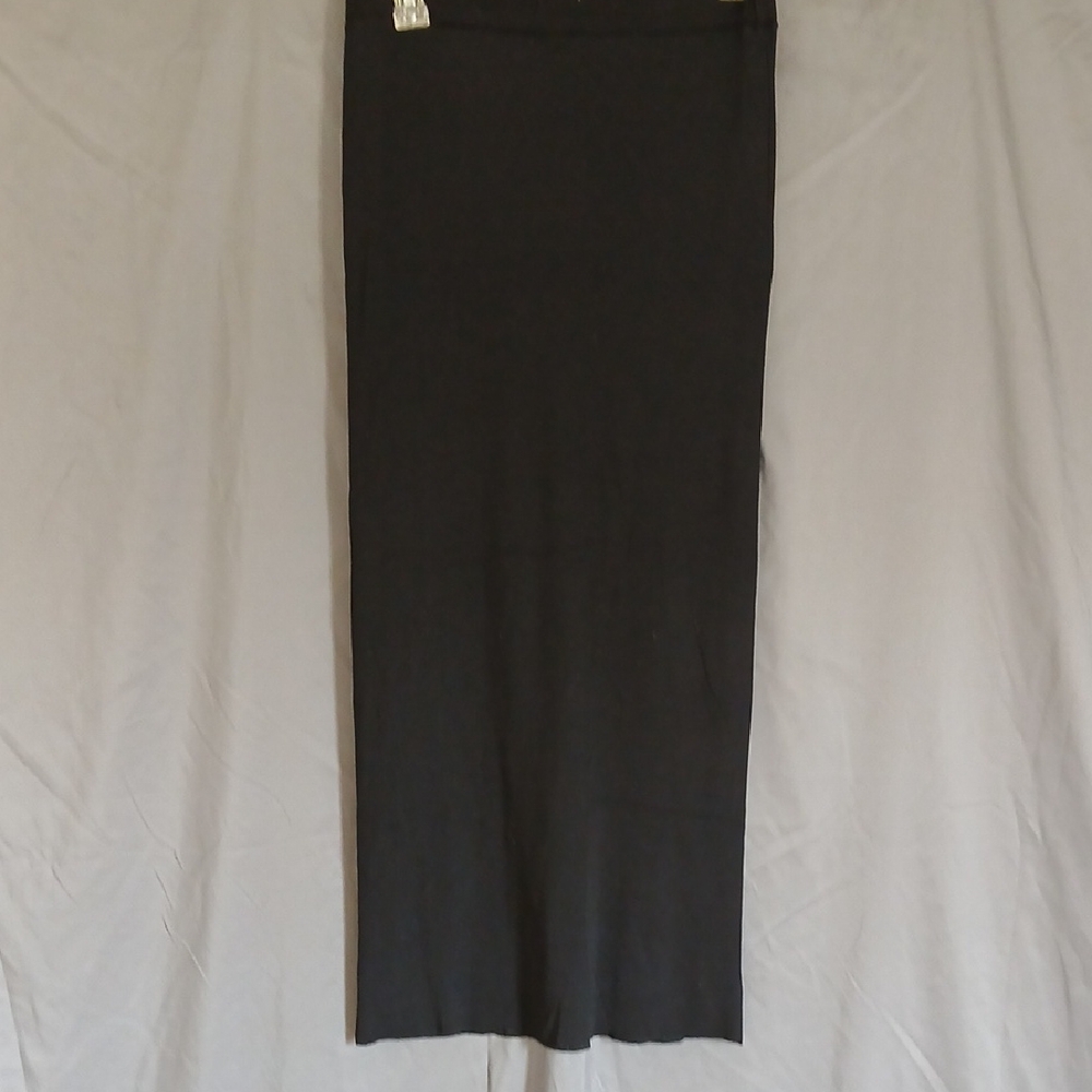 Chic Black Pencil Skirt